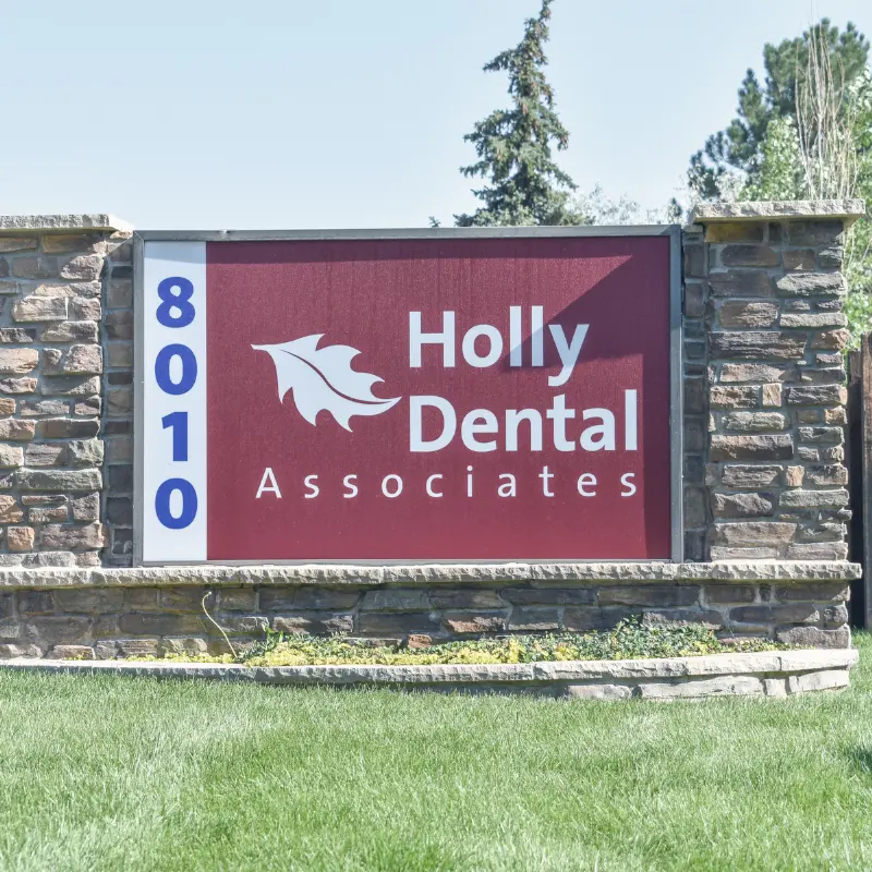 Holly Dental Associates office exterior in Centennial, CO